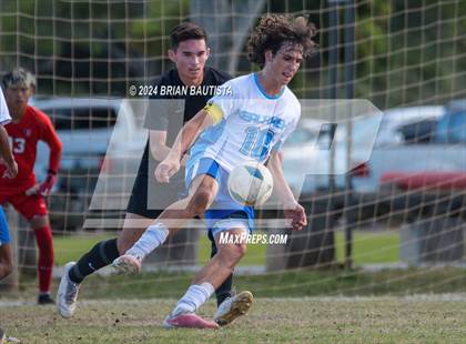 Thumbnail 1 in 'Iolani vs. Kealakehe (HHSAA Division 1 Quarterfinal) photogallery.