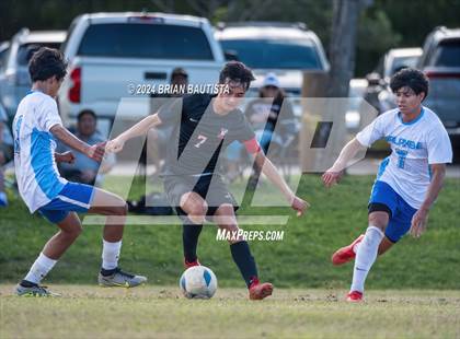 Thumbnail 3 in 'Iolani vs. Kealakehe (HHSAA Division 1 Quarterfinal) photogallery.
