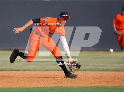 Thumbnail 1 in Villa Park vs. Huntington Beach (CIF SoCal Regional D1 Semi-Finals)  photogallery.