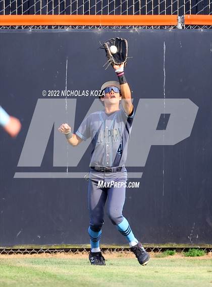 Thumbnail 2 in Villa Park vs. Huntington Beach (CIF SoCal Regional D1 Semi-Finals)  photogallery.