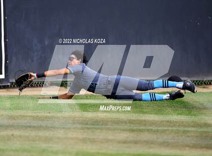 Thumbnail 2 in Villa Park vs. Huntington Beach (CIF SoCal Regional D1 Semi-Finals)  photogallery.