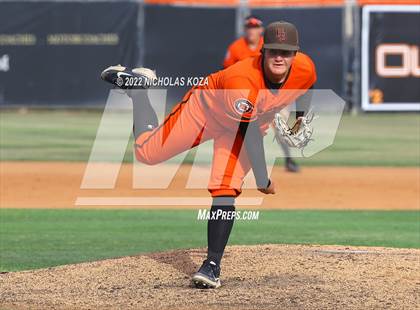 Thumbnail 2 in Villa Park vs. Huntington Beach (CIF SoCal Regional D1 Semi-Finals)  photogallery.