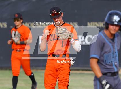 Thumbnail 1 in Villa Park vs. Huntington Beach (CIF SoCal Regional D1 Semi-Finals)  photogallery.