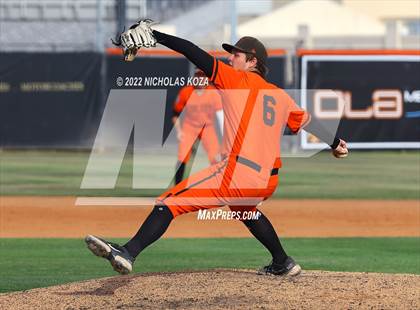 Thumbnail 1 in Villa Park vs. Huntington Beach (CIF SoCal Regional D1 Semi-Finals)  photogallery.
