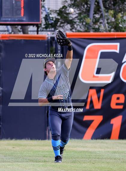 Thumbnail 2 in Villa Park vs. Huntington Beach (CIF SoCal Regional D1 Semi-Finals)  photogallery.