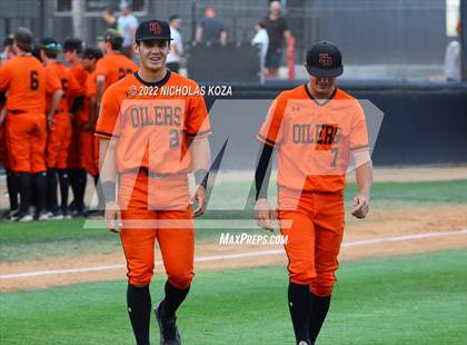 Thumbnail 1 in Villa Park vs. Huntington Beach (CIF SoCal Regional D1 Semi-Finals)  photogallery.