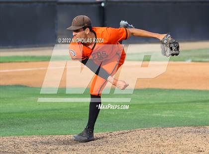 Thumbnail 3 in Villa Park vs. Huntington Beach (CIF SoCal Regional D1 Semi-Finals)  photogallery.
