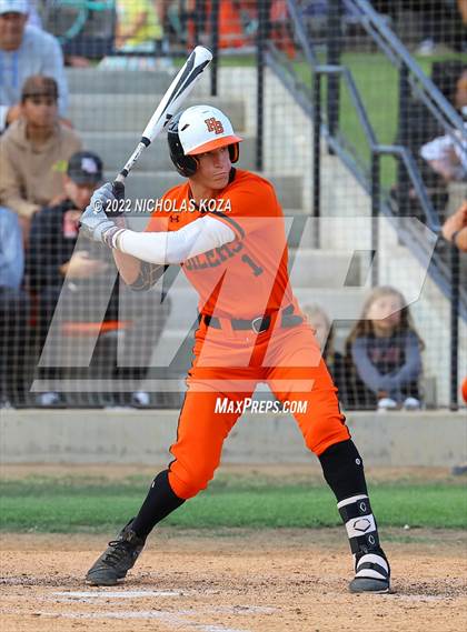 Thumbnail 3 in Villa Park vs. Huntington Beach (CIF SoCal Regional D1 Semi-Finals)  photogallery.