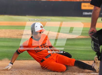 Thumbnail 3 in Villa Park vs. Huntington Beach (CIF SoCal Regional D1 Semi-Finals)  photogallery.