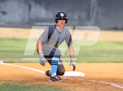 Thumbnail 3 in Villa Park vs. Huntington Beach (CIF SoCal Regional D1 Semi-Finals)  photogallery.