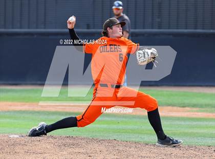 Thumbnail 1 in Villa Park vs. Huntington Beach (CIF SoCal Regional D1 Semi-Finals)  photogallery.