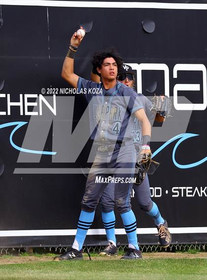 Thumbnail 2 in Villa Park vs. Huntington Beach (CIF SoCal Regional D1 Semi-Finals)  photogallery.