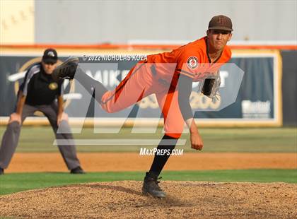 Thumbnail 1 in Villa Park vs. Huntington Beach (CIF SoCal Regional D1 Semi-Finals)  photogallery.