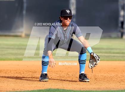 Thumbnail 3 in Villa Park vs. Huntington Beach (CIF SoCal Regional D1 Semi-Finals)  photogallery.