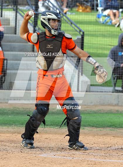 Thumbnail 1 in Villa Park vs. Huntington Beach (CIF SoCal Regional D1 Semi-Finals)  photogallery.
