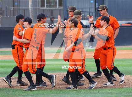 Thumbnail 3 in Villa Park vs. Huntington Beach (CIF SoCal Regional D1 Semi-Finals)  photogallery.