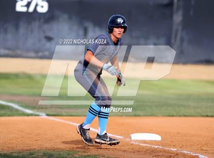 Thumbnail 2 in Villa Park vs. Huntington Beach (CIF SoCal Regional D1 Semi-Finals)  photogallery.