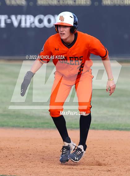 Thumbnail 1 in Villa Park vs. Huntington Beach (CIF SoCal Regional D1 Semi-Finals)  photogallery.