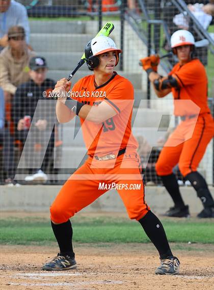 Thumbnail 2 in Villa Park vs. Huntington Beach (CIF SoCal Regional D1 Semi-Finals)  photogallery.