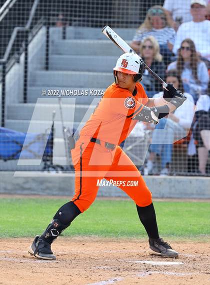Thumbnail 2 in Villa Park vs. Huntington Beach (CIF SoCal Regional D1 Semi-Finals)  photogallery.
