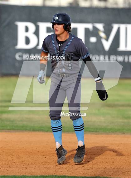 Thumbnail 3 in Villa Park vs. Huntington Beach (CIF SoCal Regional D1 Semi-Finals)  photogallery.