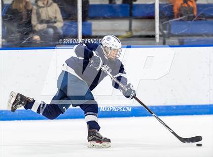 Thumbnail 3 in Milton Academy vs. Hotchkiss School (Flood-Marr) photogallery.