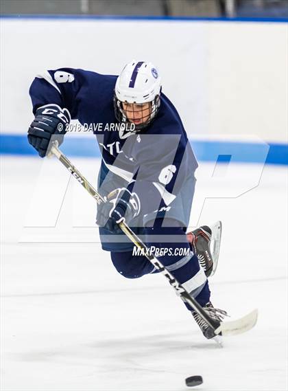 Thumbnail 2 in Milton Academy vs. Hotchkiss School (Flood-Marr) photogallery.