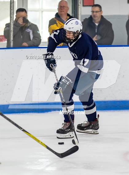 Thumbnail 2 in Milton Academy vs. Hotchkiss School (Flood-Marr) photogallery.