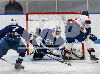 Thumbnail 3 in Milton Academy vs. Hotchkiss School (Flood-Marr) photogallery.