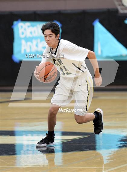 Thumbnail 1 in Capistrano Valley vs. Trabuco Hills (Aliso Niguel Classic) photogallery.
