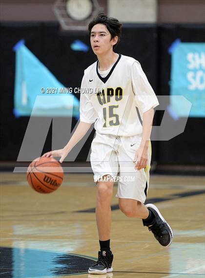 Thumbnail 2 in Capistrano Valley vs. Trabuco Hills (Aliso Niguel Classic) photogallery.