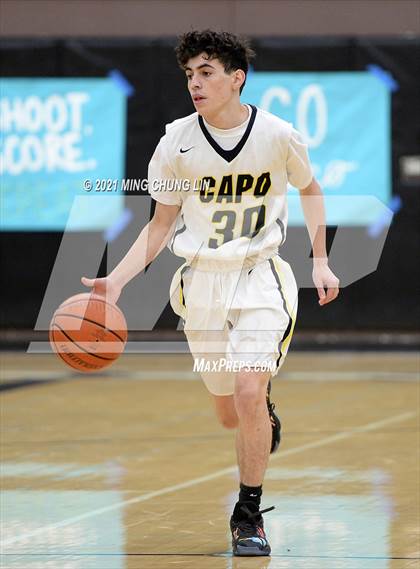 Thumbnail 1 in Capistrano Valley vs. Trabuco Hills (Aliso Niguel Classic) photogallery.
