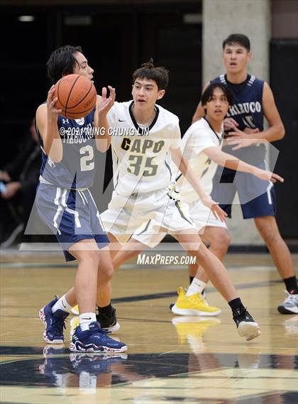 Thumbnail 2 in Capistrano Valley vs. Trabuco Hills (Aliso Niguel Classic) photogallery.