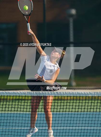 Thumbnail 3 in Plano East @ McKinney Boyd photogallery.
