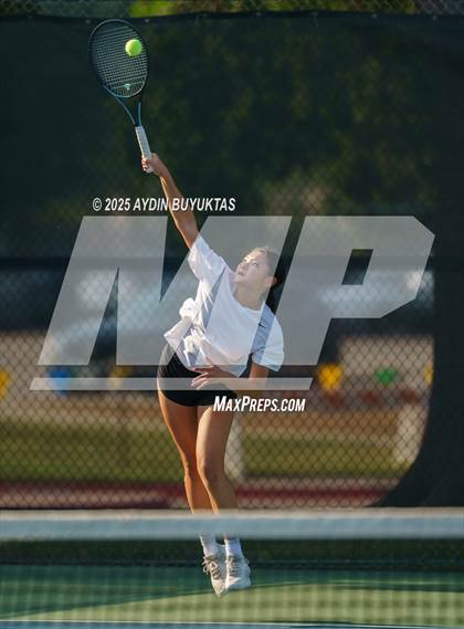 Thumbnail 2 in Plano East @ McKinney Boyd photogallery.