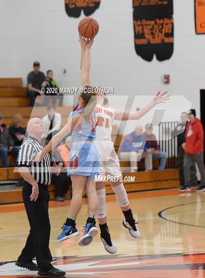 Thumbnail 1 in Lewistown @ Illini Bluffs photogallery.