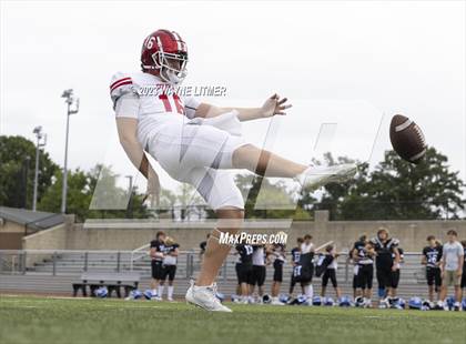 Thumbnail 2 in Covington Catholic @ Dixie photogallery.