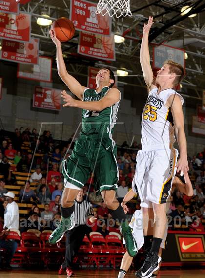 Thumbnail 1 in De La Salle vs. Foothill (Nike Extravaganza) photogallery.