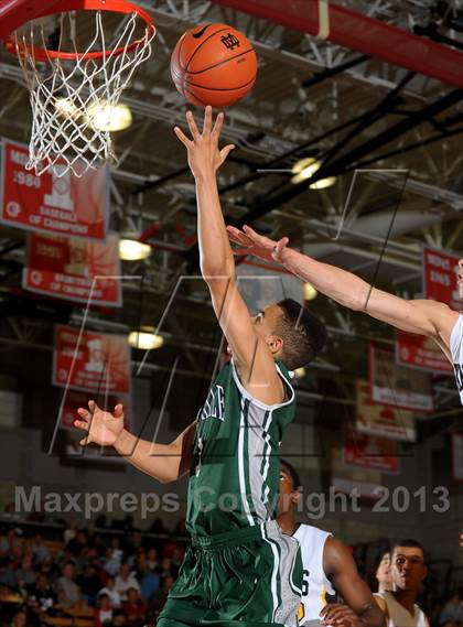 Thumbnail 2 in De La Salle vs. Foothill (Nike Extravaganza) photogallery.