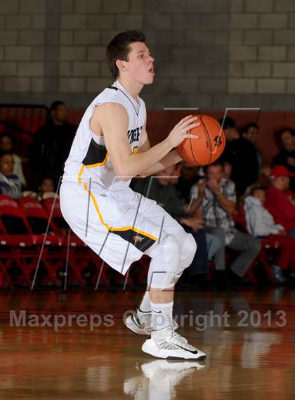 Thumbnail 1 in De La Salle vs. Foothill (Nike Extravaganza) photogallery.