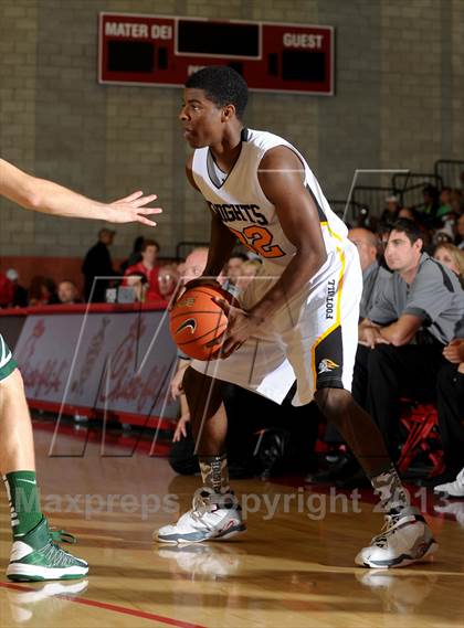 Thumbnail 2 in De La Salle vs. Foothill (Nike Extravaganza) photogallery.