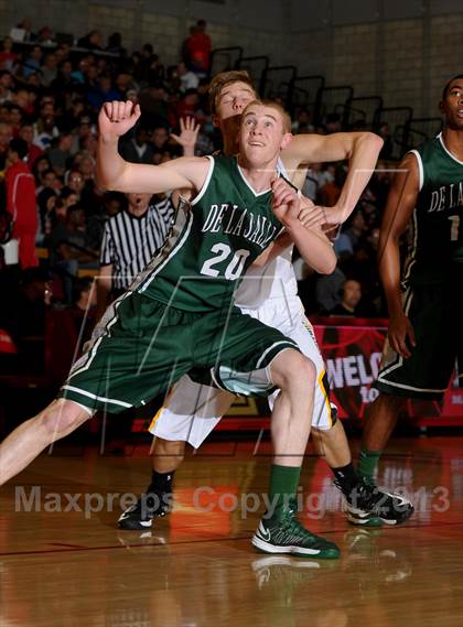 Thumbnail 2 in De La Salle vs. Foothill (Nike Extravaganza) photogallery.