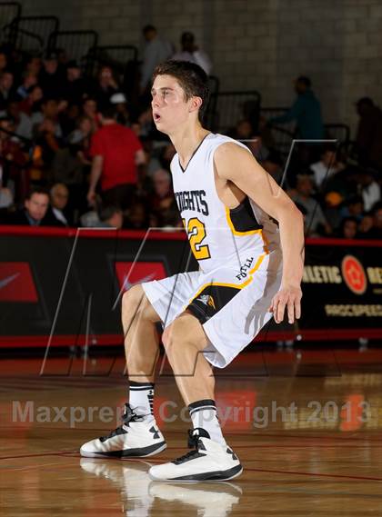 Thumbnail 3 in De La Salle vs. Foothill (Nike Extravaganza) photogallery.