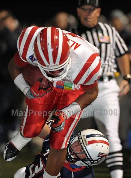 Thumbnail 3 in Mater Dei @ Tesoro (CIF SS Playoffs) photogallery.