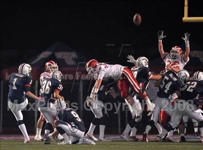 Thumbnail 2 in Mater Dei @ Tesoro (CIF SS Playoffs) photogallery.