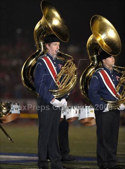 Thumbnail 2 in Mater Dei @ Tesoro (CIF SS Playoffs) photogallery.