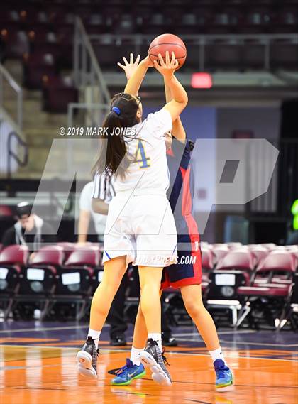 Thumbnail 1 in Baboquivari vs. Red Mesa (AIA 1A Semifinal) photogallery.