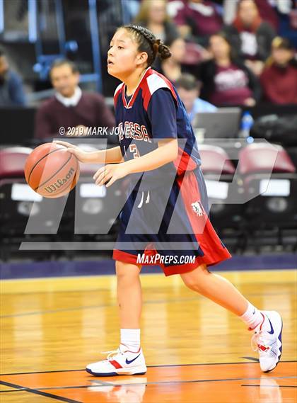 Thumbnail 3 in Baboquivari vs. Red Mesa (AIA 1A Semifinal) photogallery.