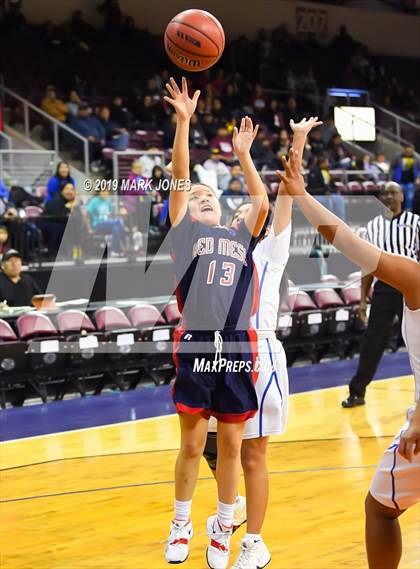 Thumbnail 2 in Baboquivari vs. Red Mesa (AIA 1A Semifinal) photogallery.