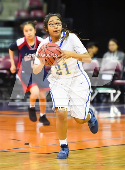 Thumbnail 1 in Baboquivari vs. Red Mesa (AIA 1A Semifinal) photogallery.